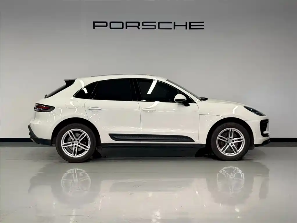 Porsche Macan 2024 — фото 8