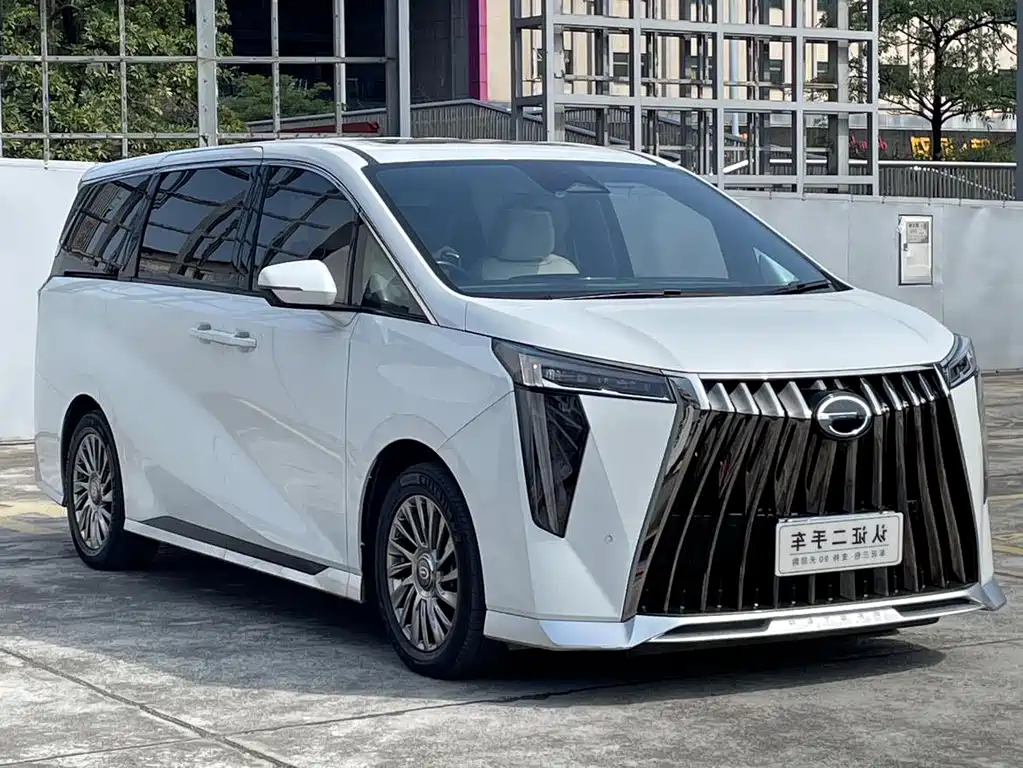GAC Motor Trumpchi M8 2023 — фото 6