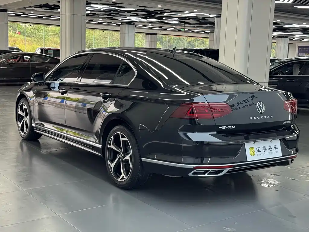 Volkswagen Magotan 2023