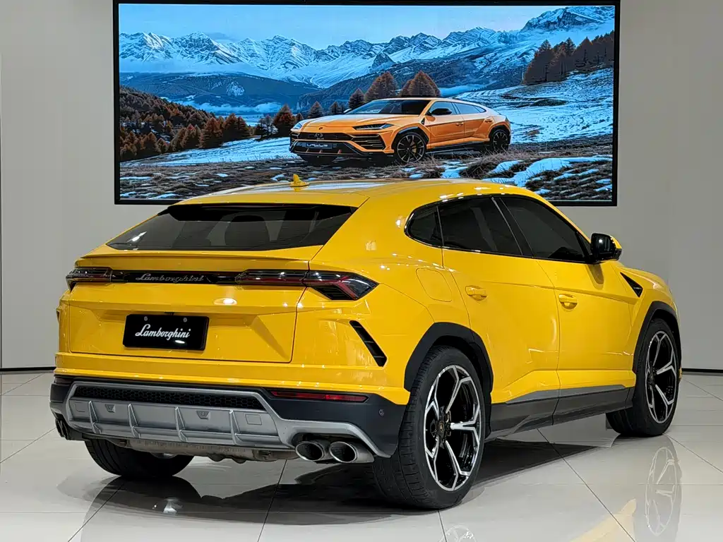 Lamborghini Urus 2019 — фото 5