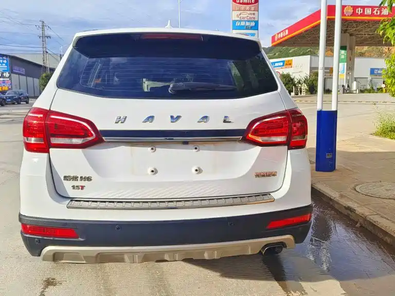 Haval H6 2015 — фото 8