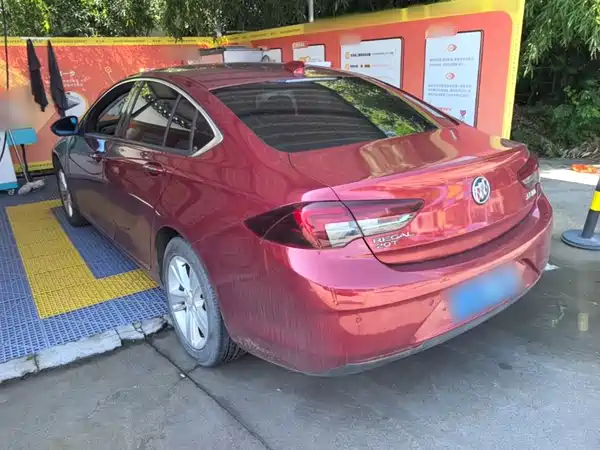 Buick Regal 2018