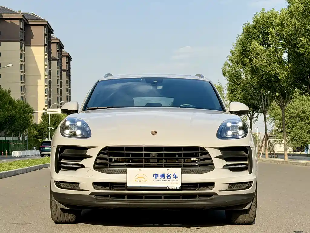 Porsche Macan 2019 — фото 2