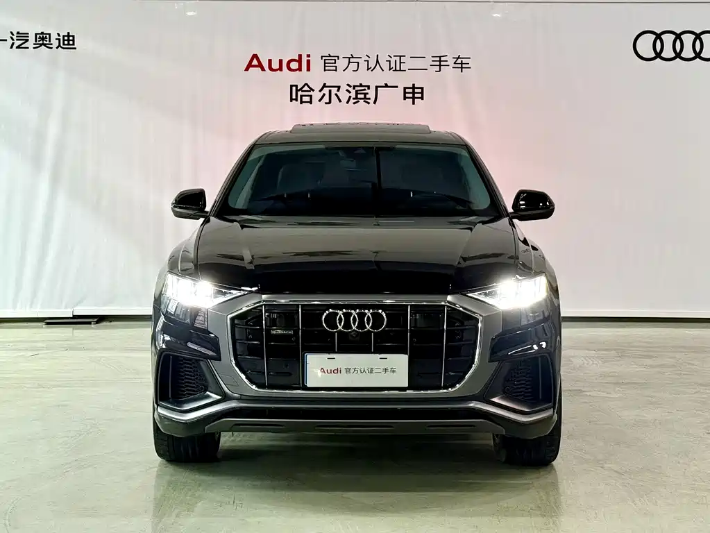 Audi Q8 2023 — фото 5