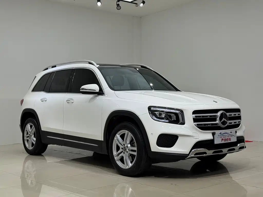 Mercedes-Benz GLB 2023 — фото 3