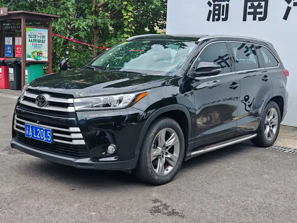 Toyota Highlander 2021