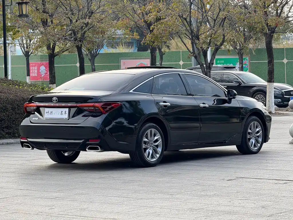 Toyota Avalon 2021 — фото 16