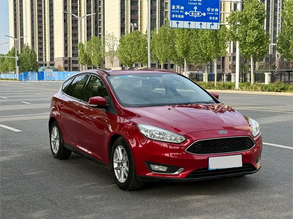 Ford Focus 2016 — фото 3