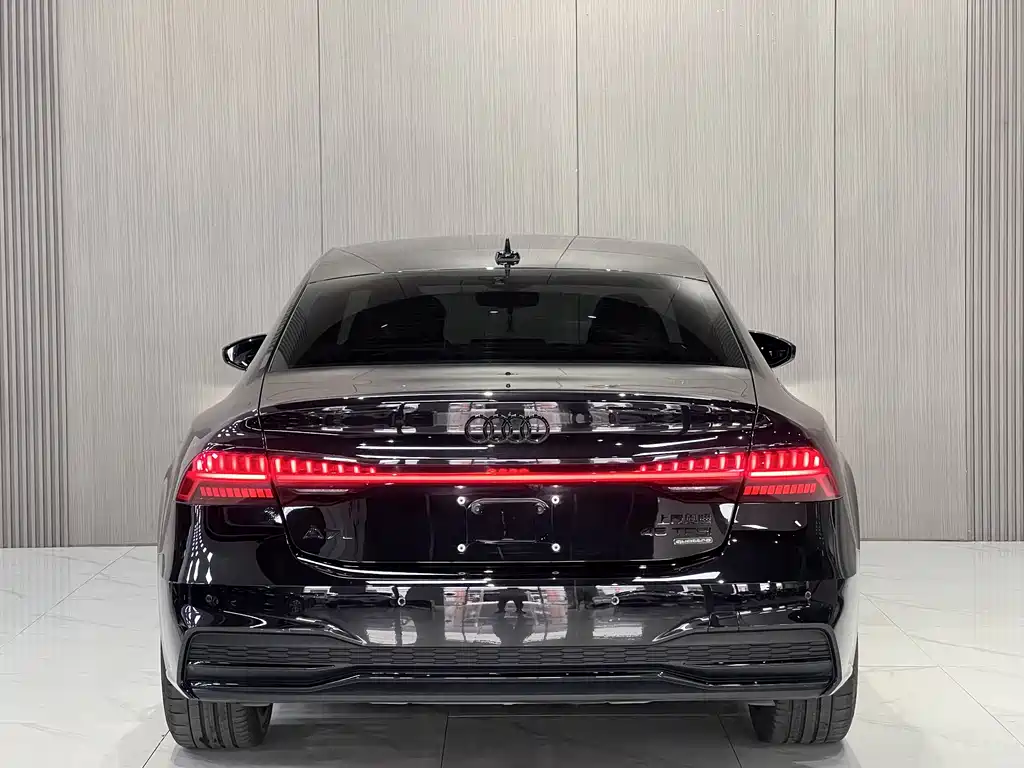 Audi A7L 2023 — фото 10