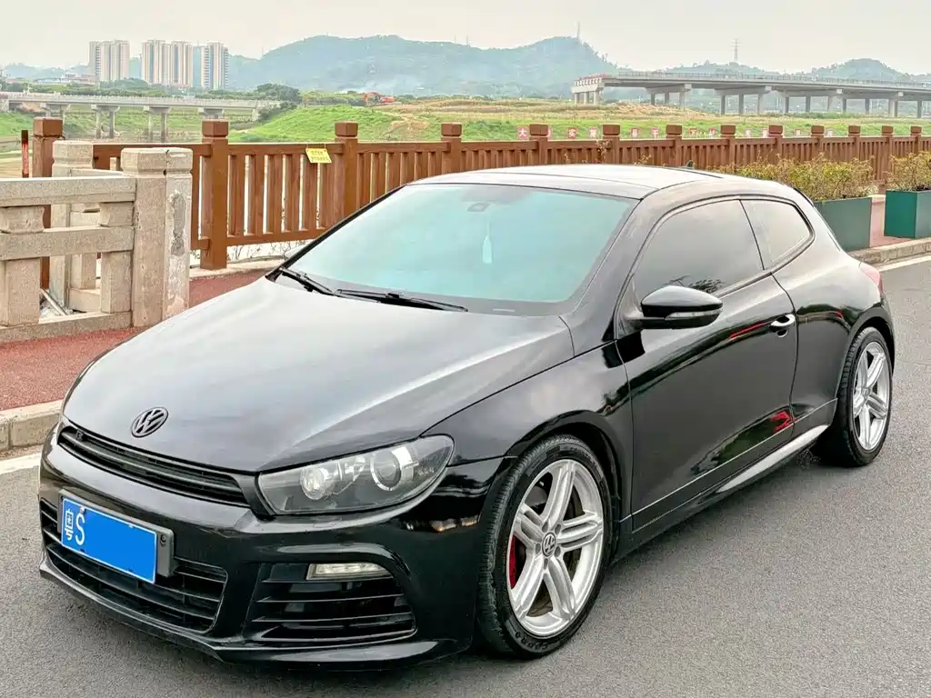 Volkswagen Scirocco 2010 — фото 1