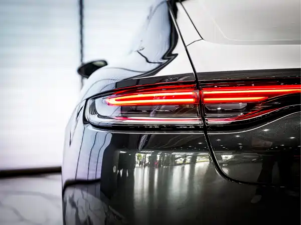 Porsche Panamera 2023