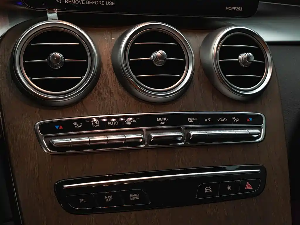 Mercedes-Benz GLC 2023 — фото 14