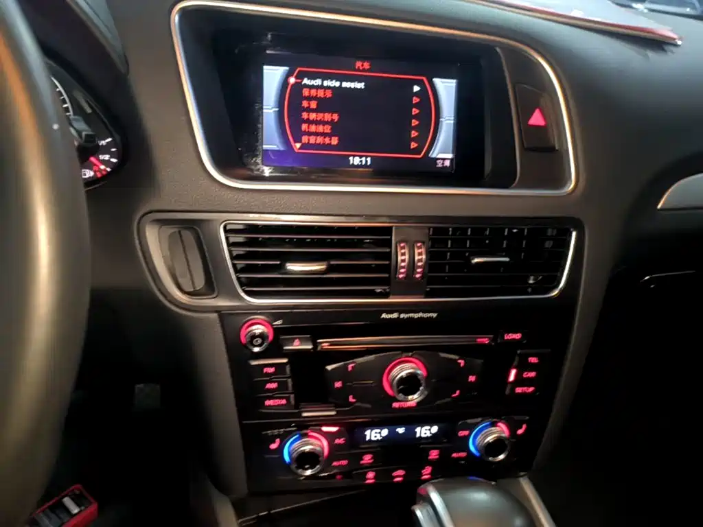 Audi Q5 2018 — фото 13