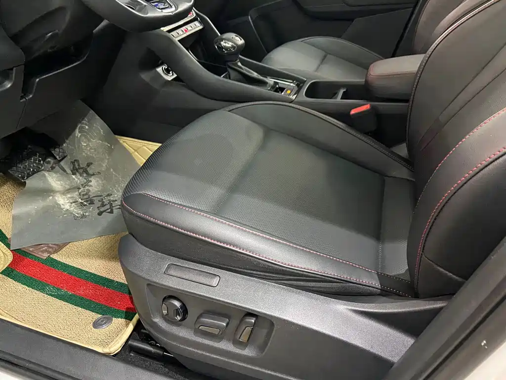 Skoda Karoq 2022 — фото 17
