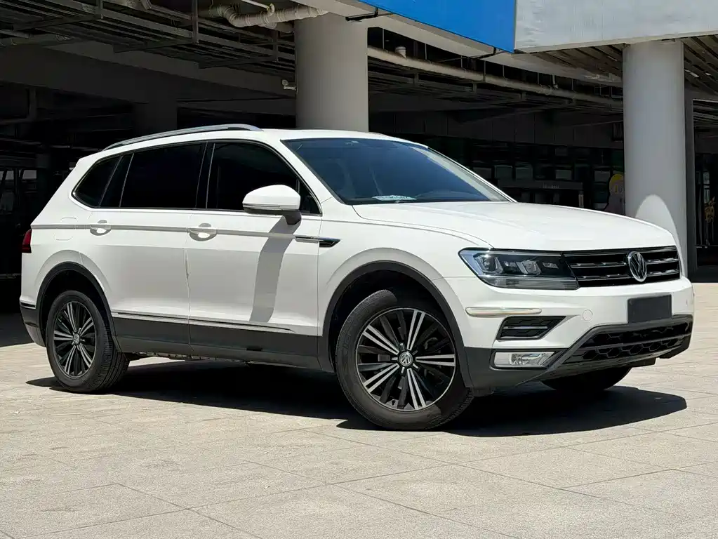 Volkswagen Tiguan L 2020 — фото 3