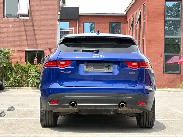 Jaguar F-PACE 2018