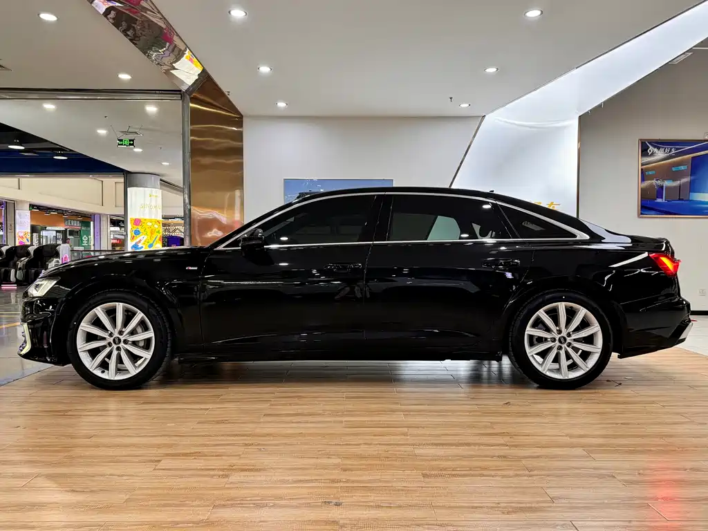 Audi A6L 2023 — фото 4