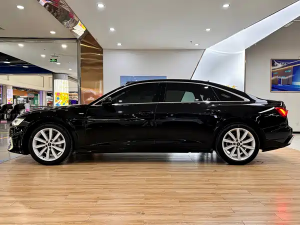 Audi A6L 2023