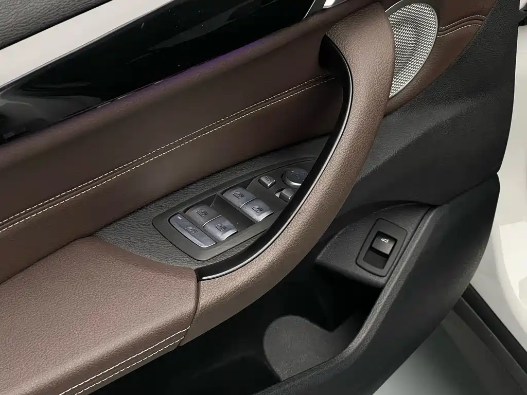 BMW X1 2022 — фото 13