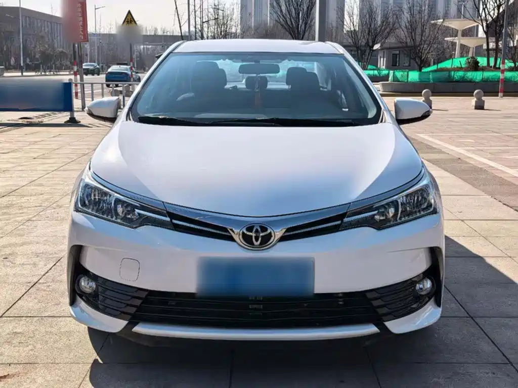 Toyota Corolla 2019 — фото 21