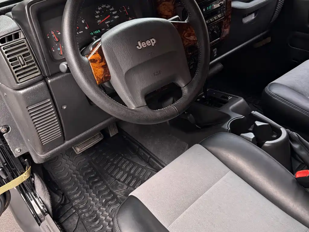 Jeep Wrangler 2004 — фото 14