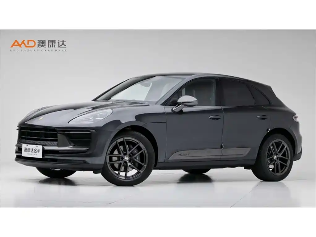 Porsche Macan 2023 — фото 1