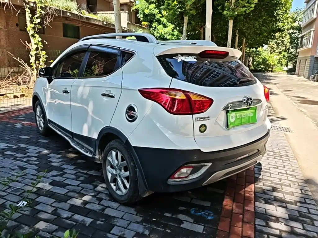 JAC Refine S3 2015