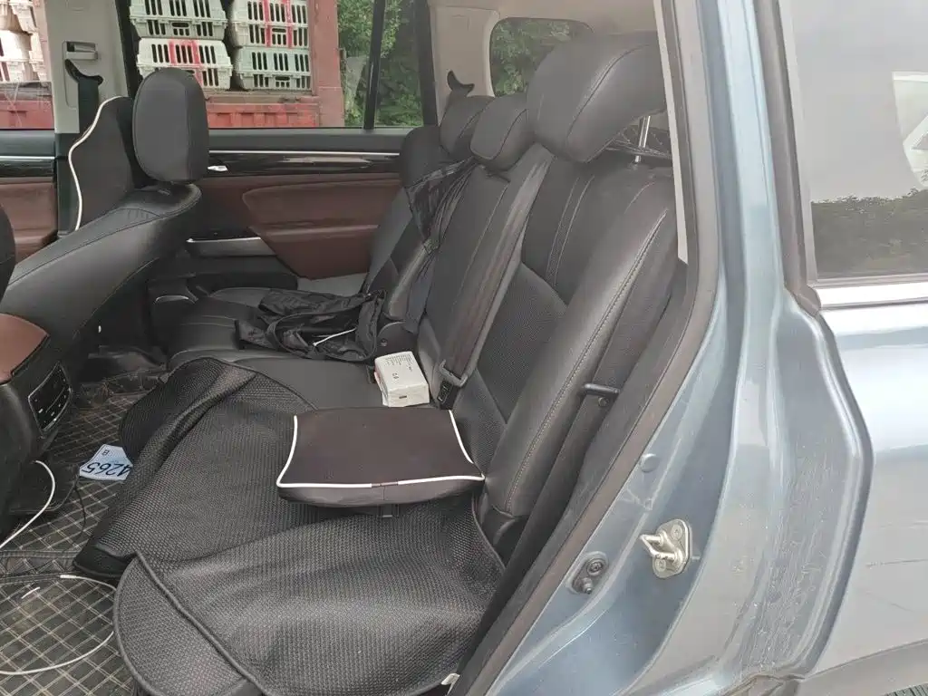 GAC Motor Trumpchi GS8 2019 — фото 15