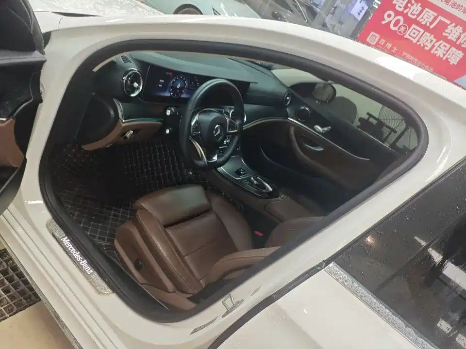 Mercedes-Benz E-Class 2018