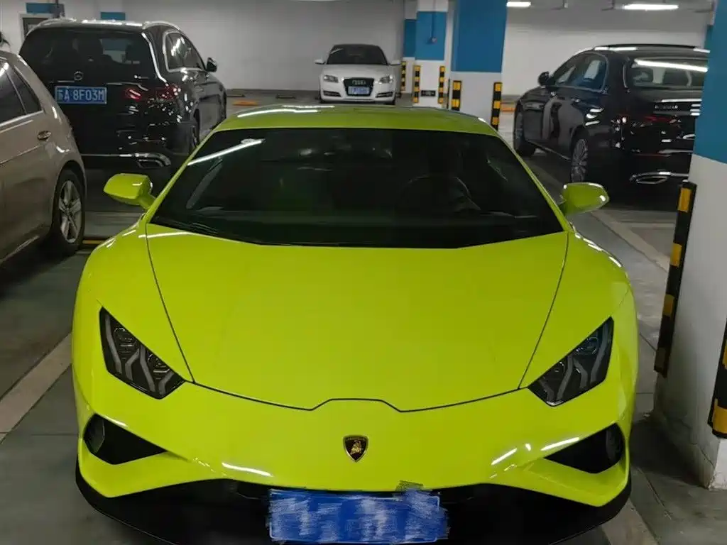 Lamborghini Huracán 2021