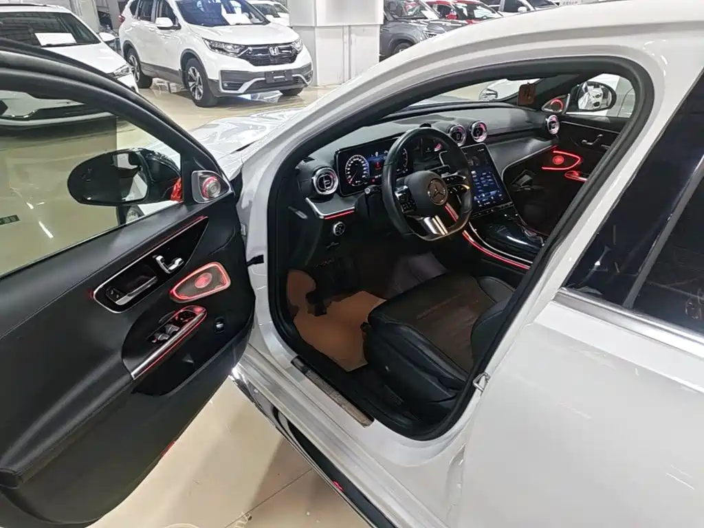 Mercedes-Benz C-Class 2022 — фото 16