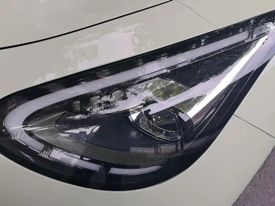 Geely Galaxy Starwish 2025 — фото 5