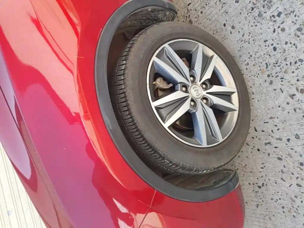Changan Eado XT 2015 — фото 23