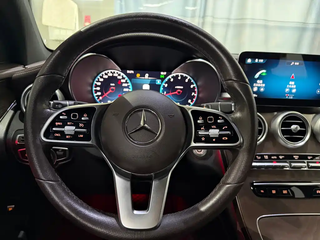 Mercedes-Benz GLC 2022 — фото 10