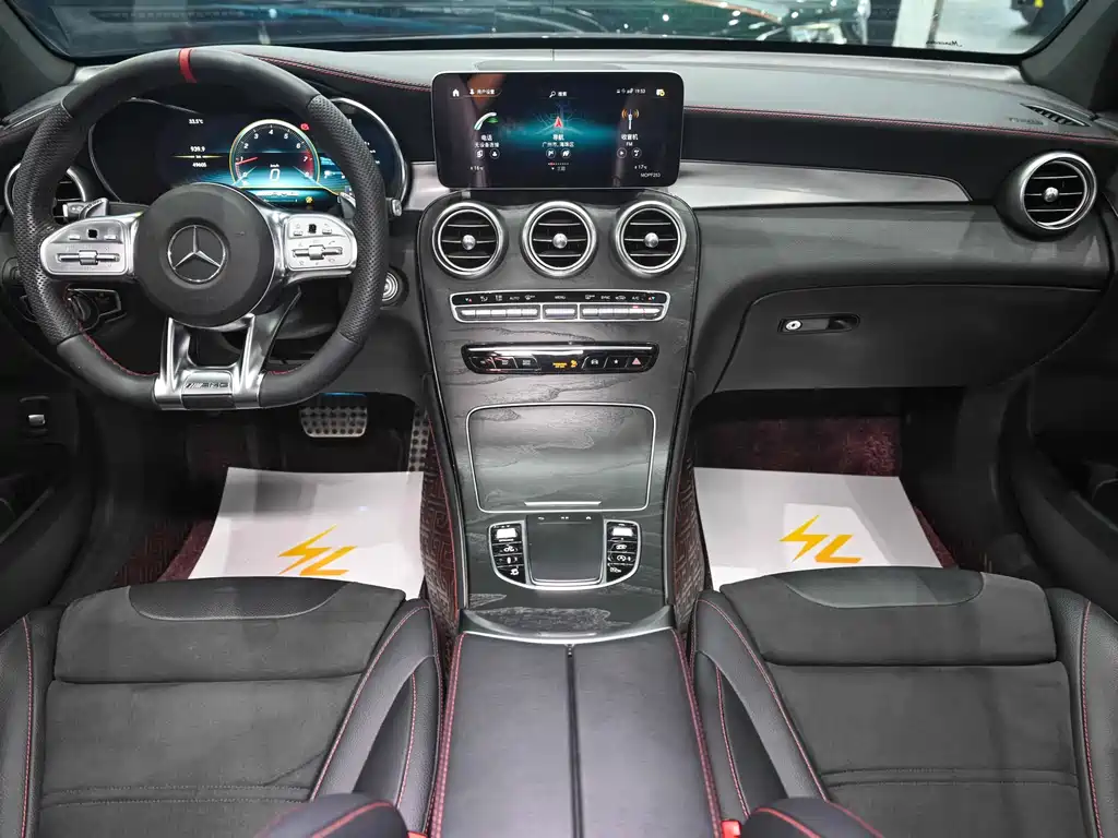 Mercedes-Benz GLC Coupe AMG 2020 — фото 19