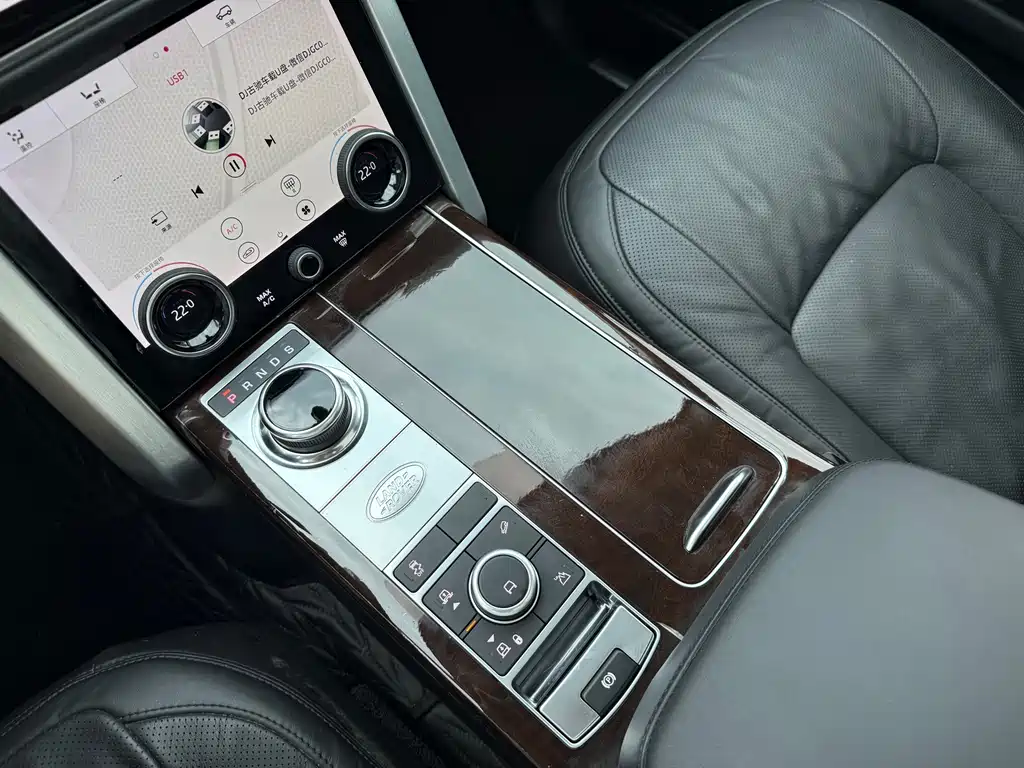 Land Rover Range Rover 2022 — фото 15