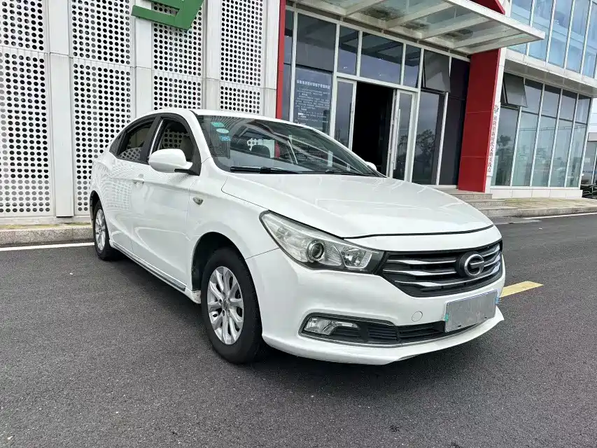 GAC Motor Trumpchi GA3S 2016 — фото 22