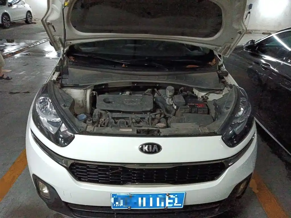 Kia KX3 Proud Running 2015 — фото 11
