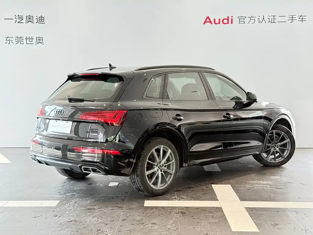 Audi Q5L 2023 — фото 2