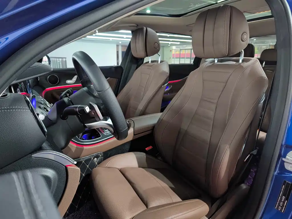 Mercedes-Benz E-Class 2020 — фото 14