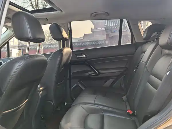GAC Trumpchi GS4 2015