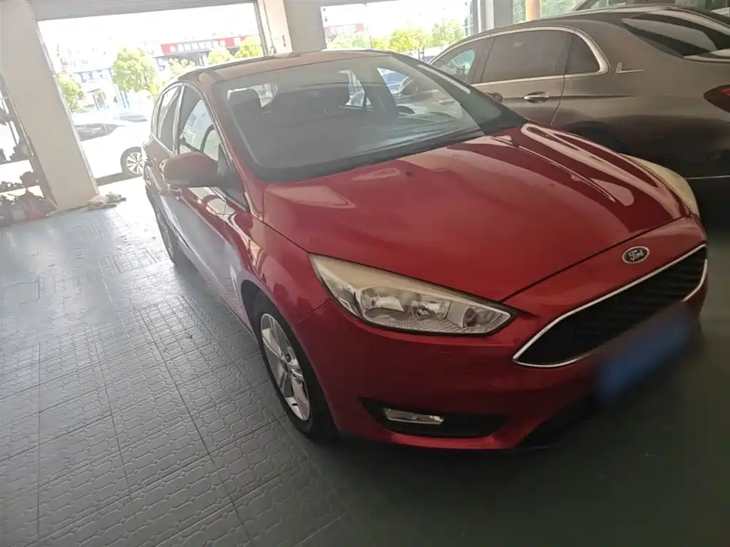 Ford Focus 2016 — фото 4