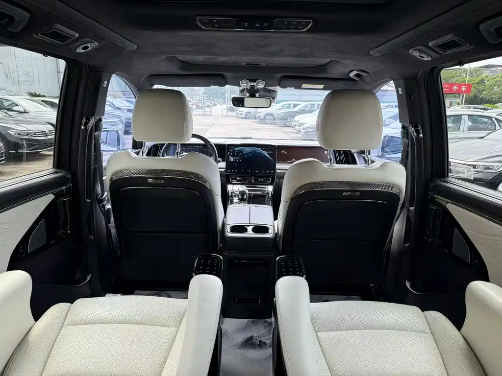 GAC Motor Trumpchi M8 2023 — фото 7