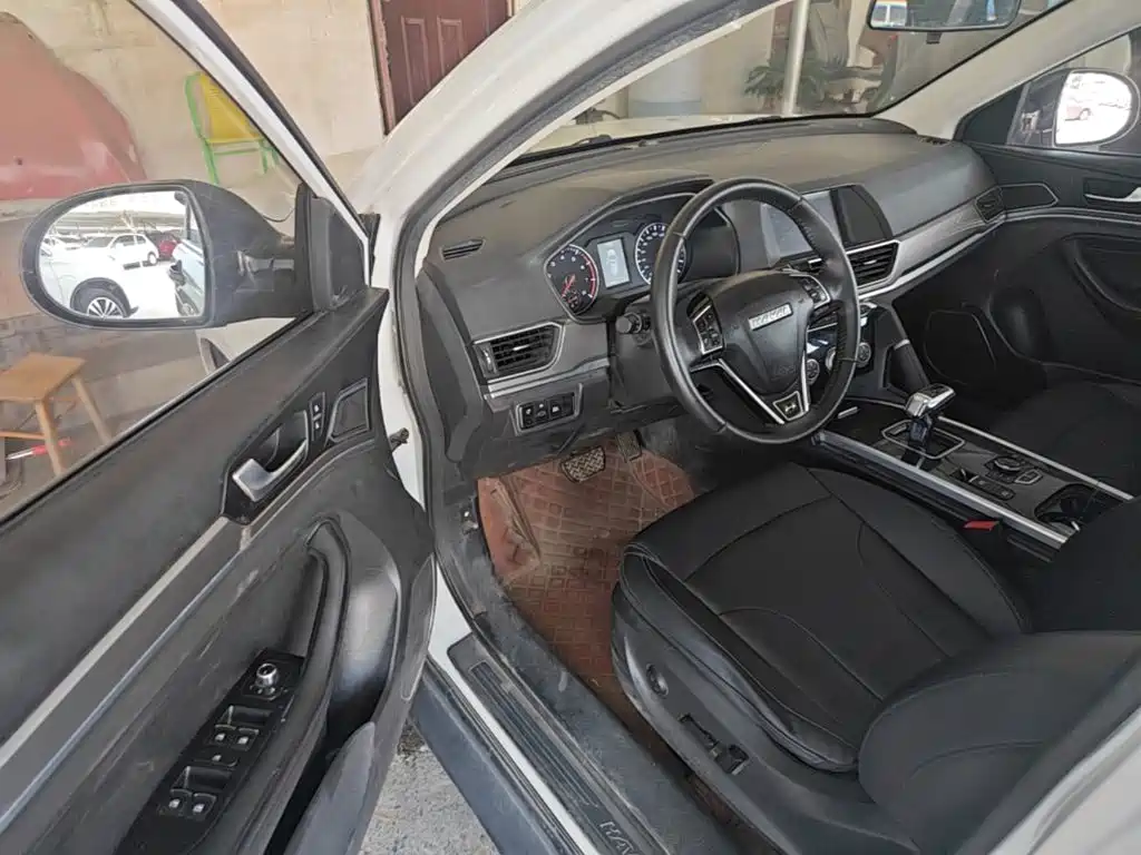 Haval H6 2020 — фото 16