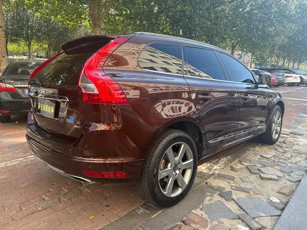 Volvo XC60 2015 — фото 4