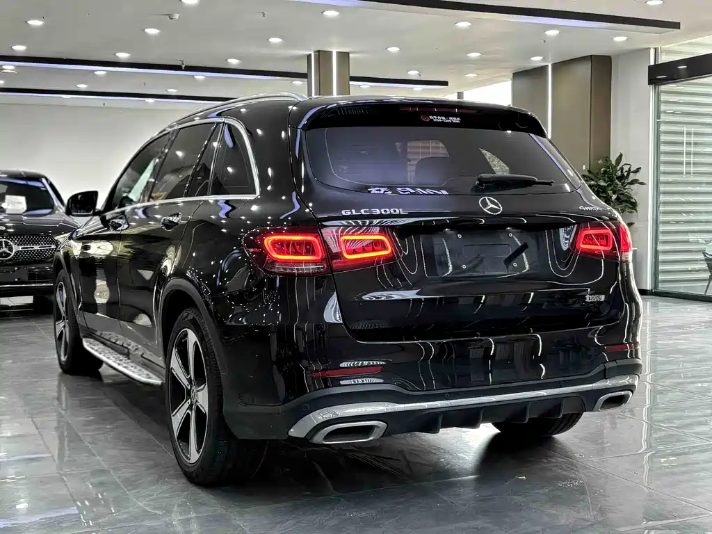 Mercedes-Benz GLC 2022 — фото 10