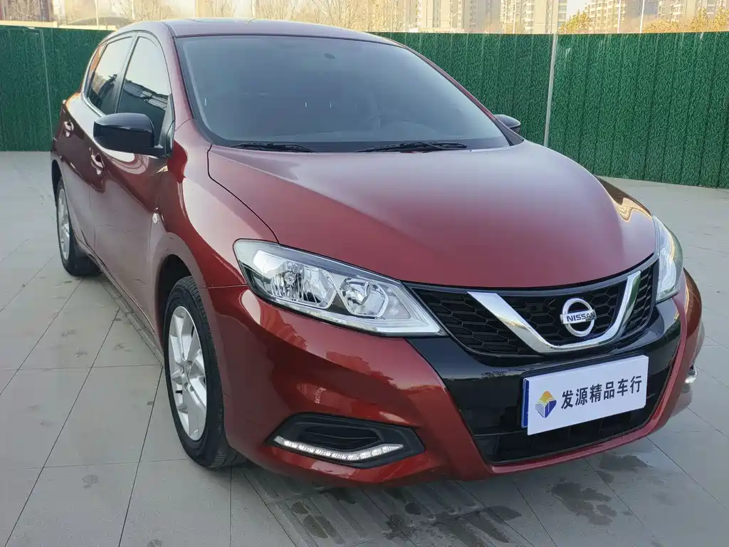 Nissan Tiida 2023