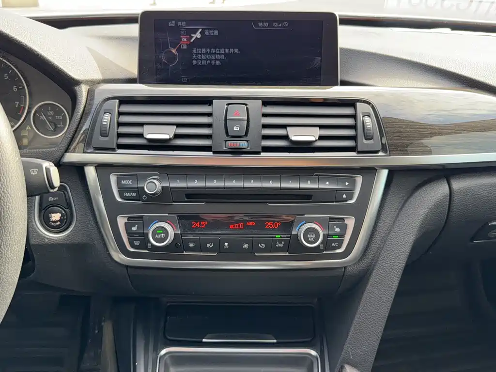 BMW 3 Series GT 2015 — фото 18