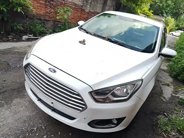 Ford Escort 2017