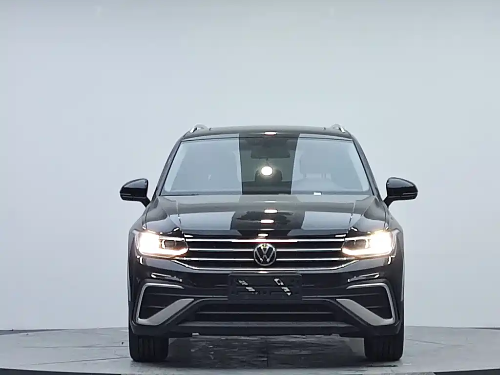 Volkswagen Tiguan L 2023